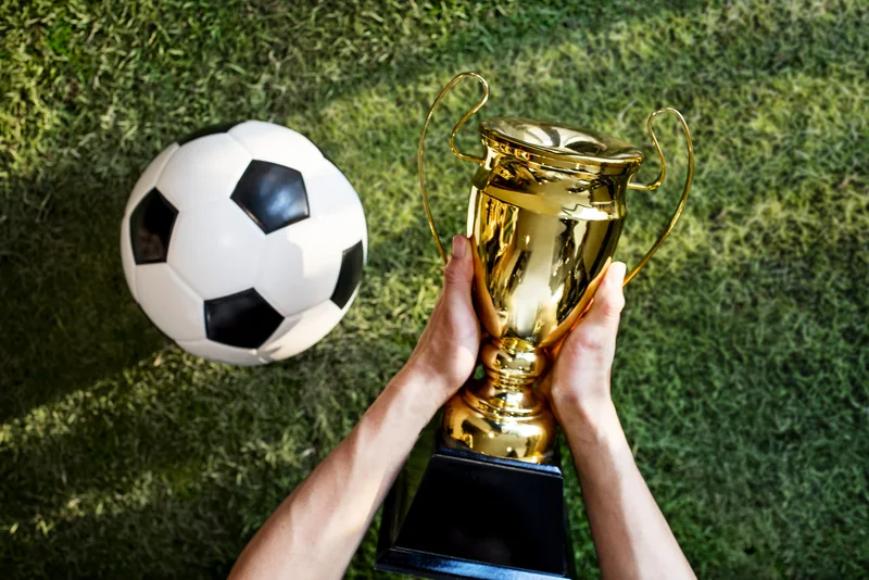 Pertandingan olahraga langsung sebagai ilustrasi event live